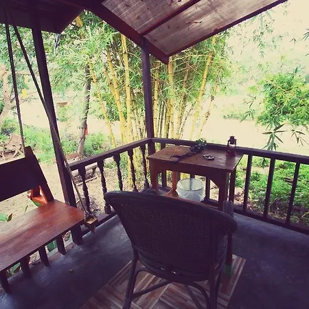 Sawasdeepai River Resort Exterior photo