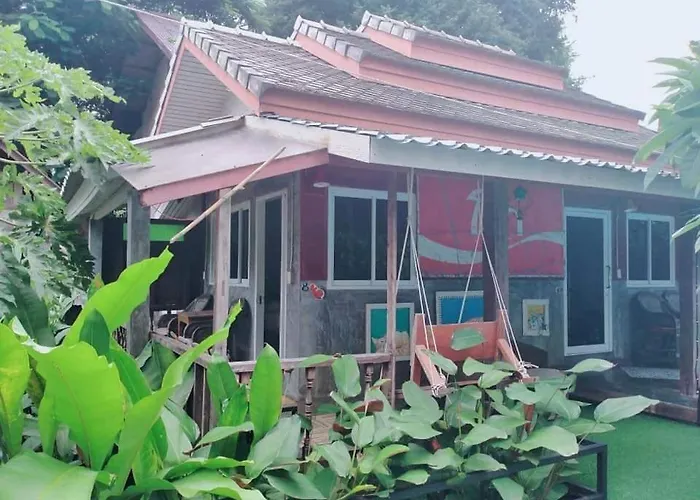 Sawasdeepai River Resort